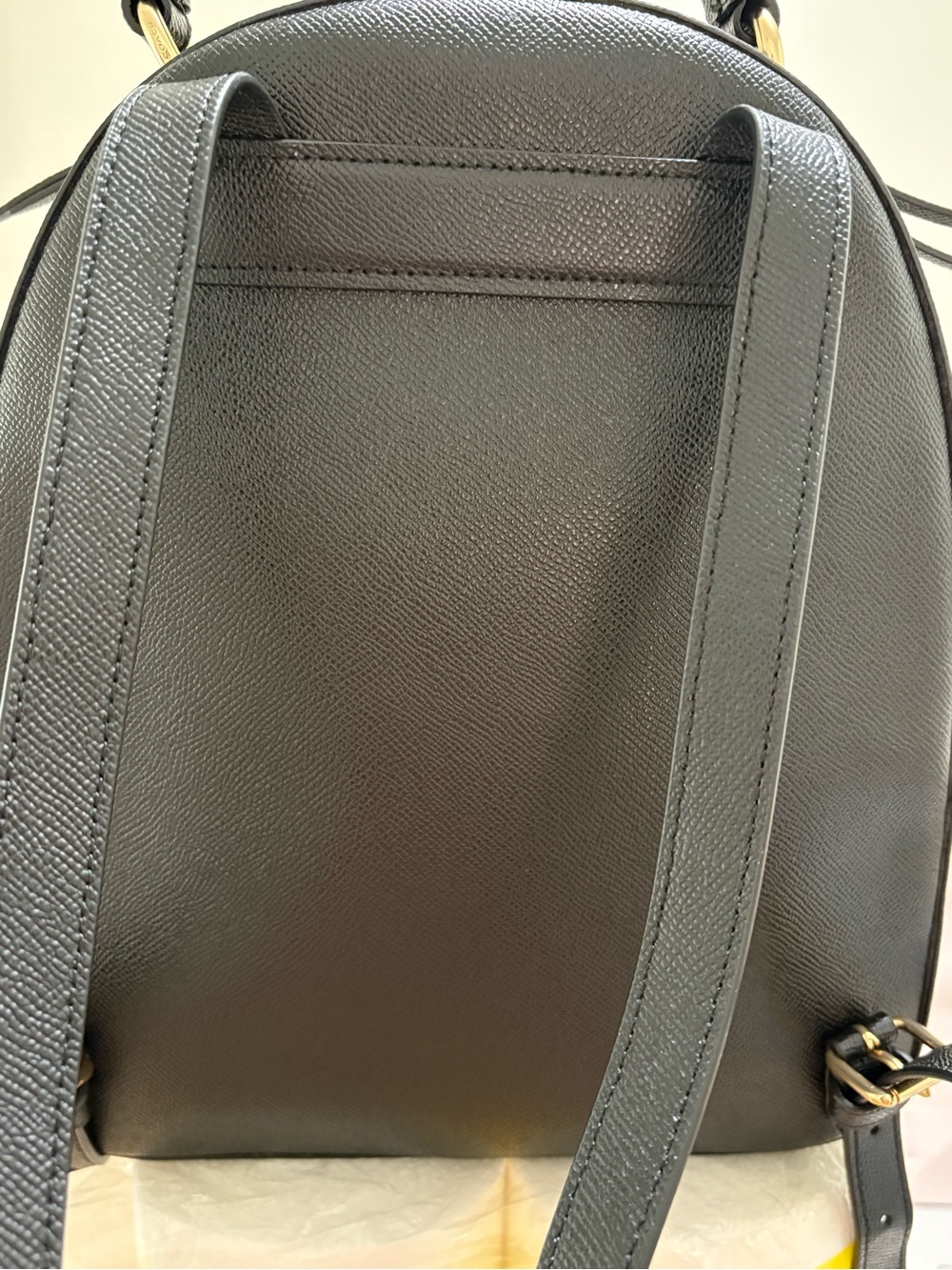 Coach - Jordyn Backpack black with gold hardware - Picture 10 of 14
